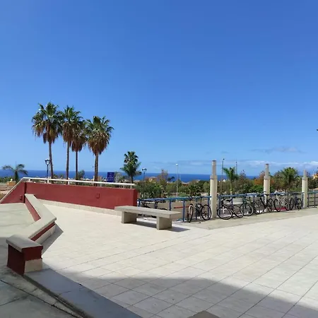 Sunny Holidays, Fast Wi-fi, Parking, Terrace Costa Adeje (Tenerife)