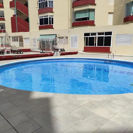 Sunny Holidays, Fast Wi-fi, Parking, Terrace * Costa Adeje (Tenerife)